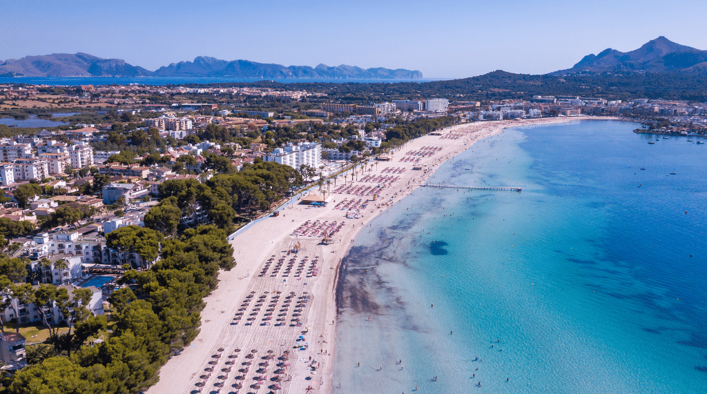 Playas familiares en Mallorca Las 8 mejores opciones para ir con niños